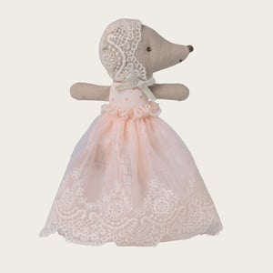Maileg Baby Maus im Kleid – Powder