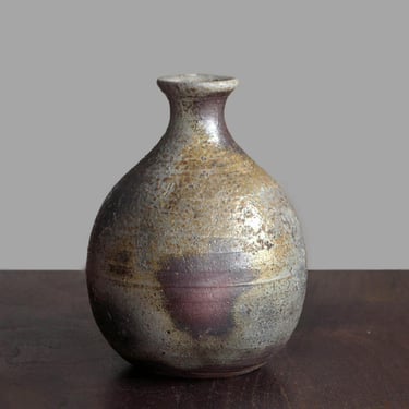 Vintage Bizen Ware Wood-Fired Sake Bottle | Silver Gray Natural Ash Surface 