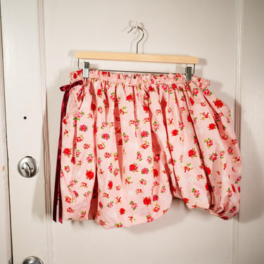Large Elastic Waist Mini Bubble Skirt Made From Betsey Johnson Sheets With Skull & Roses Pattern 