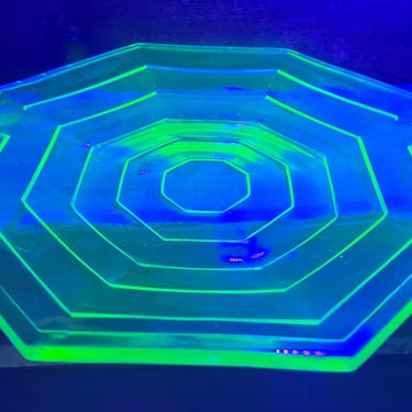Vtg. Uranium Glass Platter