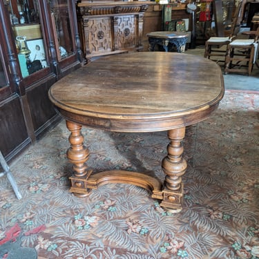 Decorative Antique Table and Chairs
