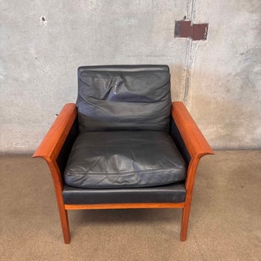 Mid Century Modern Knut Saeter Leather & Wood Lounge Chair