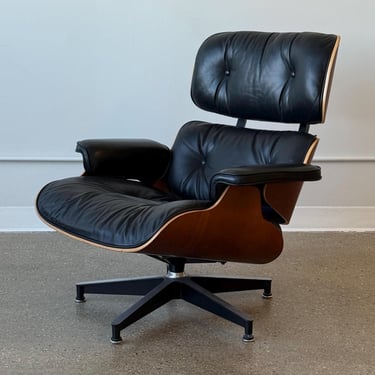 Vintage 1990s Eames 670 Black Leather Lounge Chair 