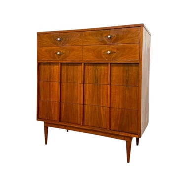Free shipping within continental US - Vintage Mid-Century Modern 5 Drawer Dresser With Diamond Parquet Accent Inlay and Dovetailed Drawers 