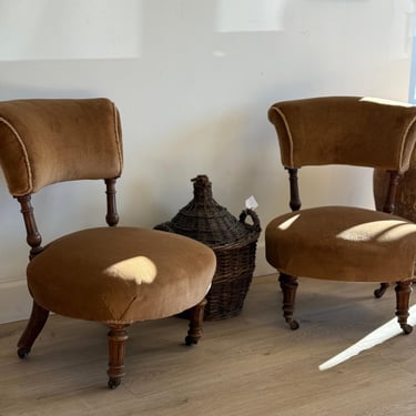Pair of Victorian English Walnut Chairs 