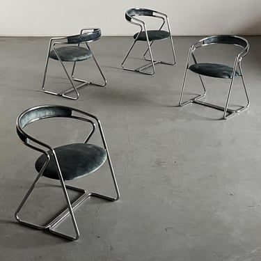 1 of 4 Vintage Mid-Century Modern Curved Armchairs in Chromed Tubular Steel and Velvet Upholstery, 1970s Italy 