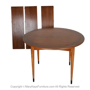 Mid Century Lane Acclaim Expandable Round to Oval Dining Table 