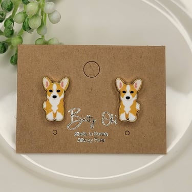 Animal Picture Post Earrings