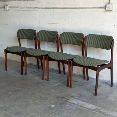 Erik Buch Model 49 Rosewood Dining Chairs Set of 4 Danish Mid-Century Modern 