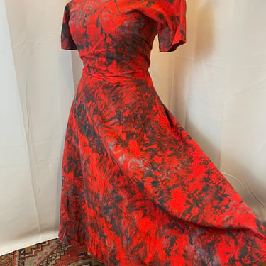 1950s Linen Dress Fit Flare Circle Red Tie Dye Cold Shoulder 1980s Vintage S 