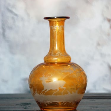 Antique amber Bohemian etched glass deer hunting scene / vintage etched Czech honey glass decanter / cut to clear stag Egermann 