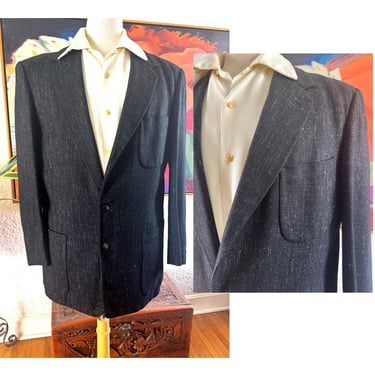 Supper Cool Vintage 1940's Black with white fleck wool Jacket size --42 