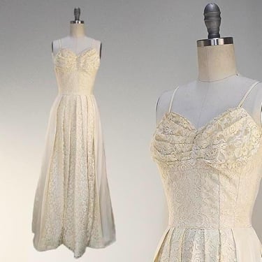 1950s Ivory Lace Dress / Cream Evening Gown / Vintage Wedding Dress / Size XS 