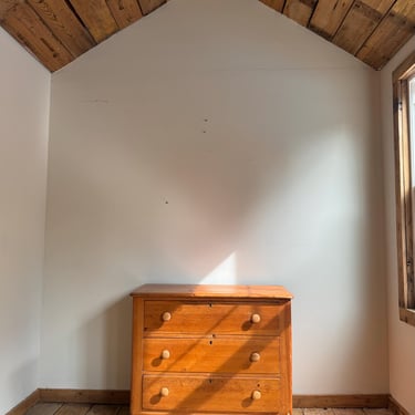 Antique American Pine Dresser 