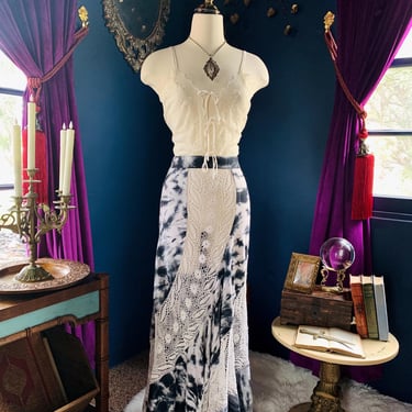 Vintage LIM'S Cotton Floral Crochet Skirt / Indigo Tie Dye / Bohemian Maxi Skirt / Fit and Flare / Unique / Women's Size Medium 