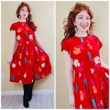 1980s Vintage 100% Silk Red Pleated Dress / 80s / Floral Print Fit and Flare Dress / Size Medium 