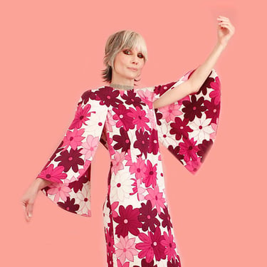 ViNtAgE 60s Hawaiian Dress // Maxi Bell Sleeve // Bold Floral Flower Power Psychedelic Print // 1960s hippie M L 