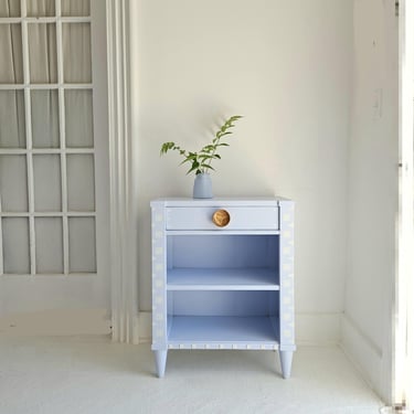 Vintage  end table, nightstand mid century, mcm light blue, post modern nightstand, art deco style, dopamine home, dresser  nyc, new jersey 