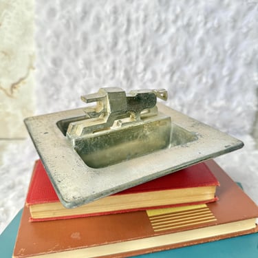 Brutalist Ashtray, Sculptural Lion Shape, Modernist, Dresser Dish, Metal Ash Tray, Space Age Home Decor, Vintage 