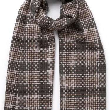 The Plaid Scarf - Mole
