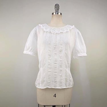 1950s Blouse / Cotton Batiste Blouse with Pin Tucking and Lace/ White Blouse / Size Large Extra Large XL 