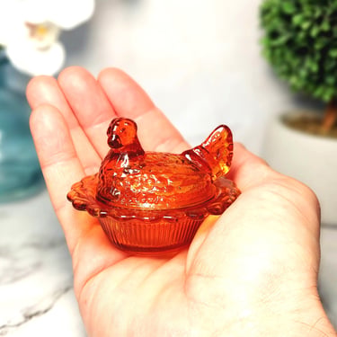 Amber Depression Style Glass Mini Hen on Nest Chicken Salt Dish - Vintage Style, Farmhouse Kitchen Decor, Ring Holder, Farm Ranch 