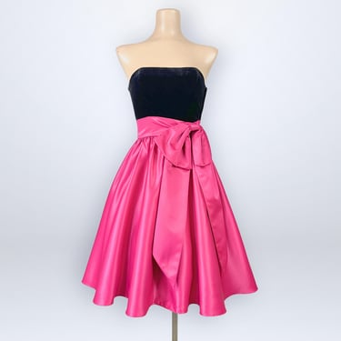 Vintage 90s Betsey Johnson Hot Pink Satin Black Velvet Strapless Bow Party Dress VFG 