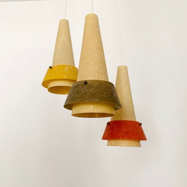 Mid-Century Modern Fiberglass Cascading Lamp | 1950s 