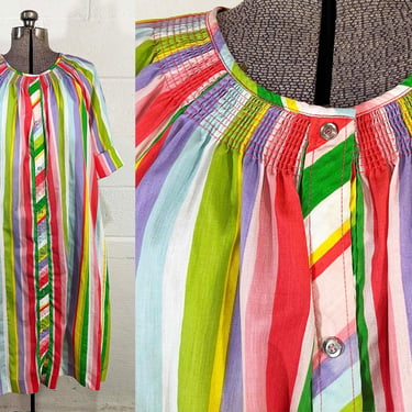 Vintage Rainbow Housedress Nightgown House Coat Dress Snap Front Gown Sleepwear Stripe 1970s Short Sleeve XXL 2XL 3XL 4XL Plus Curve Volup 