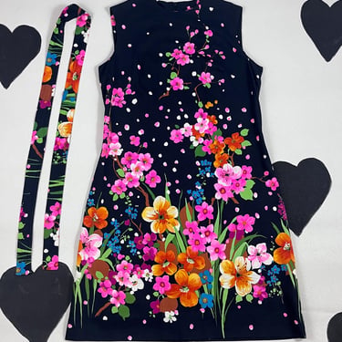 1960s black floral cotton dress 60s colorful neon flower sleeveless mod shift sun dress a-line allover still life art picture daisy print L 