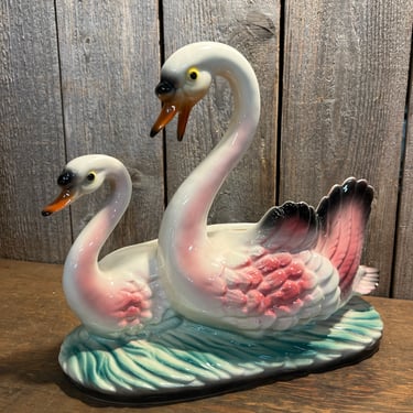 Vintage Maddux Of California Swan Lamp And Planter 11.5 x 9.75 x 5.5