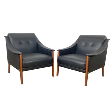 Pair of Italian Modern Lounge Chairs with Sculptural Curved Arms 