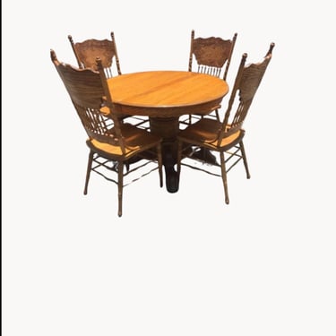 1990s Vintage Pressback Solid Oak Dining Table and Four Chairs. 