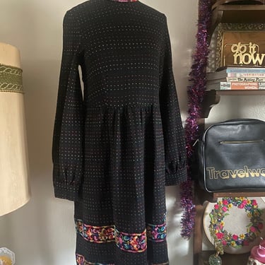 Vintage 60s Mod Winter Bohemian Rainbow Dress Gingham Black Base with Embroidered Tulips; 60s Spring Bold Colorful Fit & Flare Wool Dress L 