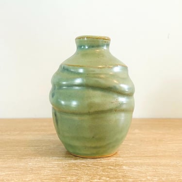 Chilmark Pottery Bud Vase Green Earthenware Pottery Vase 