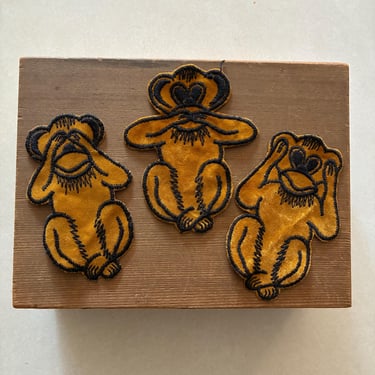 Vintage 1970s Three Wise Monkeys Embroidered Patches Set, See Hear Speak No Evil | Yellow, Black, Sew On, Retro, Biker, Novelty, Rare, Hippy 