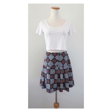 Vintage 90s Plaid Mini Skirt - High Waisted Gingham Check - Grunge Clothing - Schoolgirl Style Outfit 