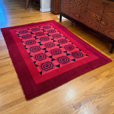 Vintage Large Wool Shag Carpet Rug Midcentury Modern Sunburst Rya Era 