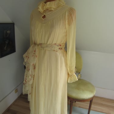 Silk Chiffon Dress, 1980's Ivory See Through Sleeves, Fully Lined. Ruffle Cuffs, Covered Silk Buttons, Size M 