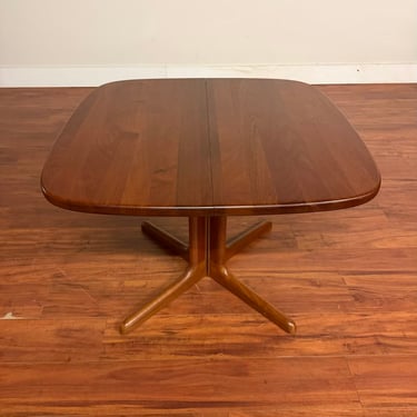 Skovby Solid Teak Expandable Dining Table