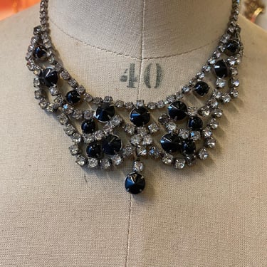 vintage 1950s black rhinestone necklace, formal jewelry, bib choker, holiday 
