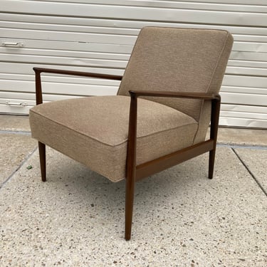 Vintage Danish Lounge Chair by Ib Kofod-Larsen for Selig Scandinavian Mid Century Modern 
