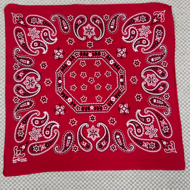 Vintage 1950s 100% cotton Bandana, handkerchief American Western style, farmer, floral paisley print scarf red white, mid-century 