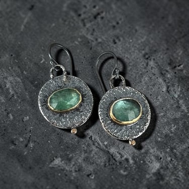 Kyanite earrings with sterling silver and 22kt gold, 
