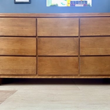 9 Drawer Lowboy by Leslie Diamond for Conant Ball