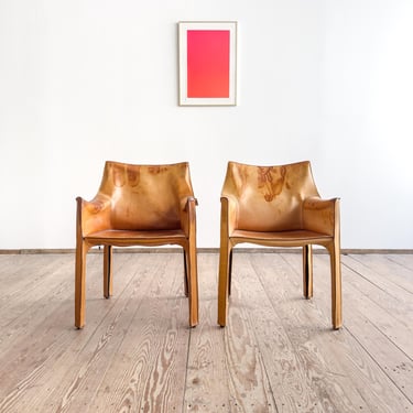 Pair of Mario Bellini Cab 413 Armchairs in Patinated Beige Leather for Cassina, Italy, 1970s 