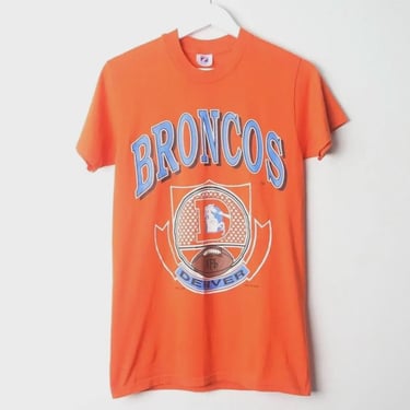 vintage DENVER BRONCOS 1980s super soft short sleeve t-shirt -- size small -- Free Shipping U.S.A 