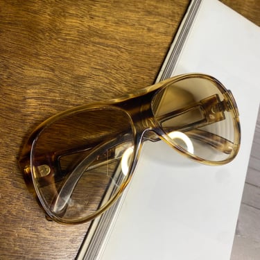 Vintage Aviator Sunglasses Made in Japan 70s Brown Plastic Eyewear Brown 