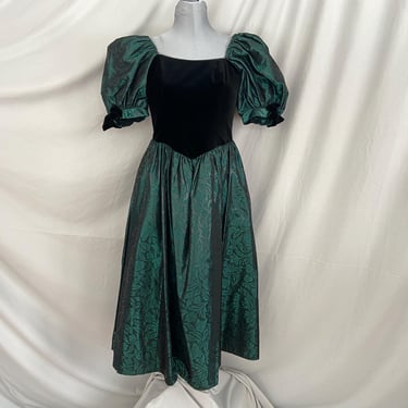 Green and black 80s prom dress, Laura Ashley 1980s prom dress, black velvet bodice with green satin skirt, big shoulders, size small 