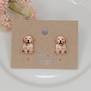 GOLDEN RETRIEVER PUPPY STUD EARRINGS.